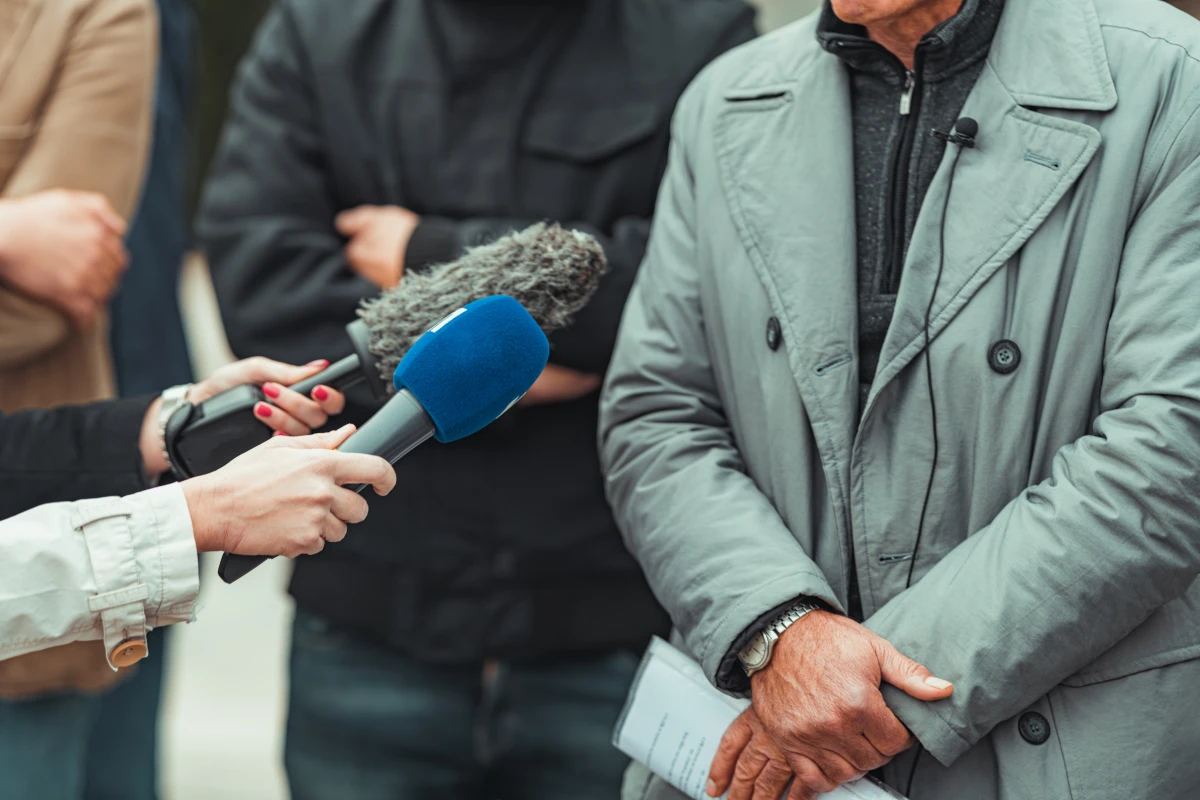 La Protection des Lanceurs d'Alerte : Un Bouclier pour la Démocratie