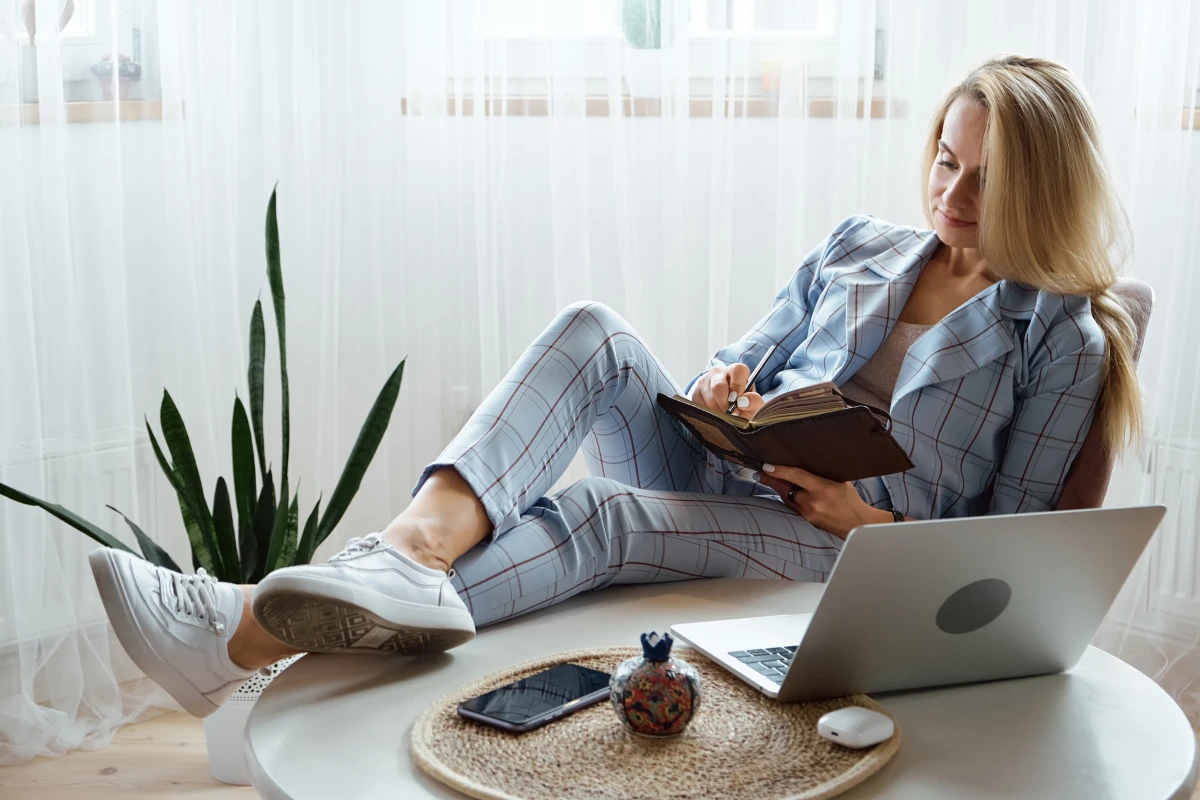 Le télétravail international : un défi juridique à l'ère du nomadisme digital